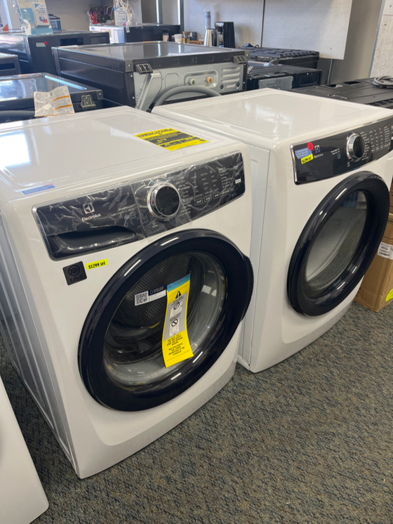 Electrolux ELFW7626BW - Front Load Washer at Doraville Store