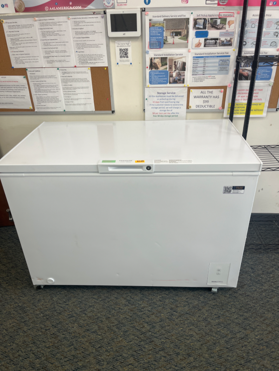 Frigidaire FFCL1562AW - FREEZER at Doraville Store