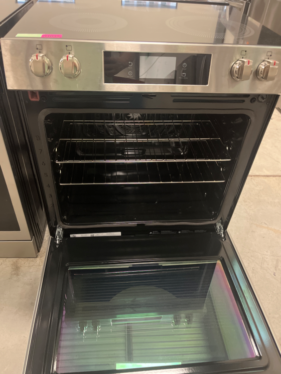 Frigidaire GCFE3070BF - Electric Range at Doraville Store