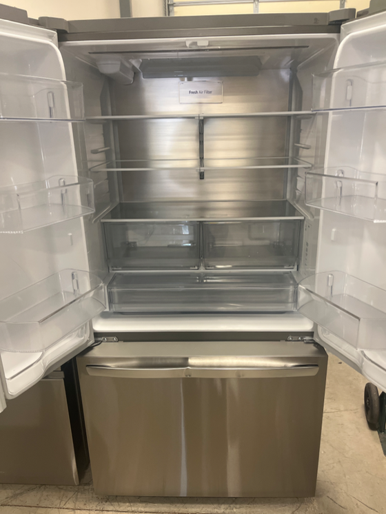 LG LRFLC2706S - French Door Refrigerator at Doraville Store