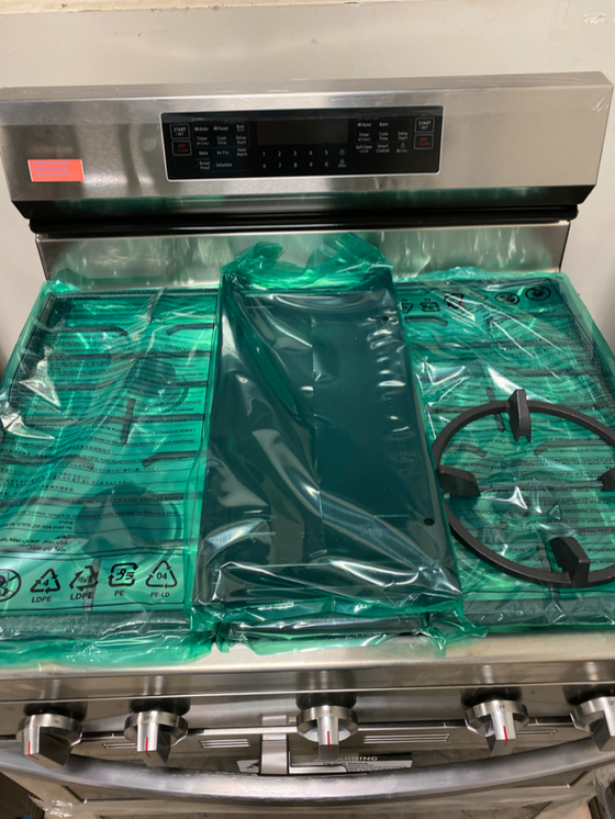 SAMSUNG NX60A6751SS - Gas Range at Doraville Store